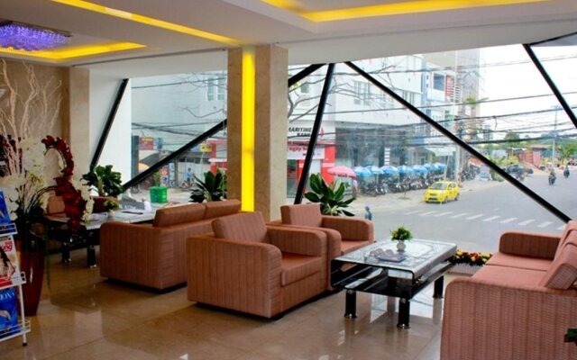 Gold Hotel Da Nang by Haviland