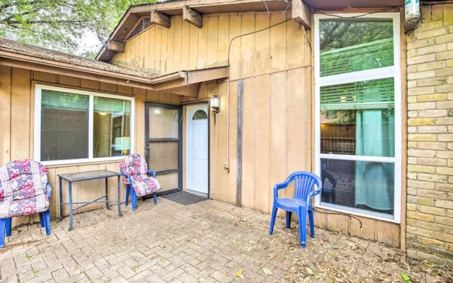 Family-friendly Townhouse w/ Private Patio