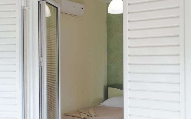 Spacious Seaview House with Garden at Palaiokastro