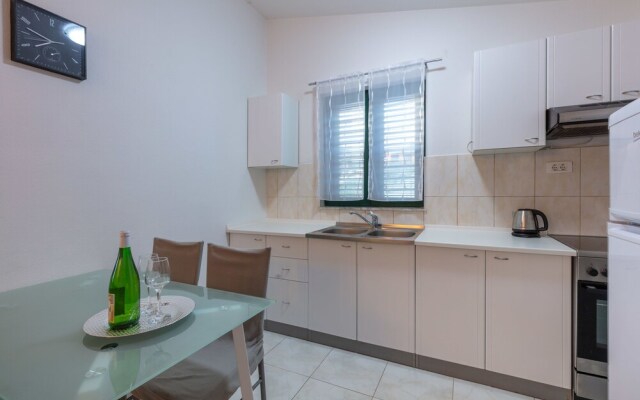 House Roza