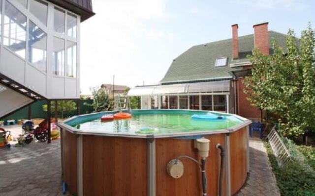 Guest house on Primorskiy