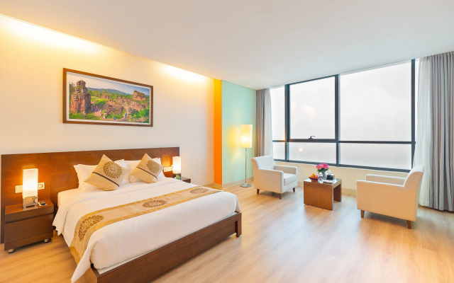 Grand Tourane Hotel