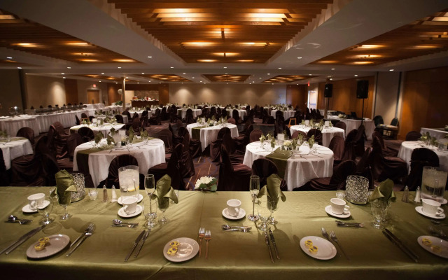 Edmonton Hotel and Convention Centre
