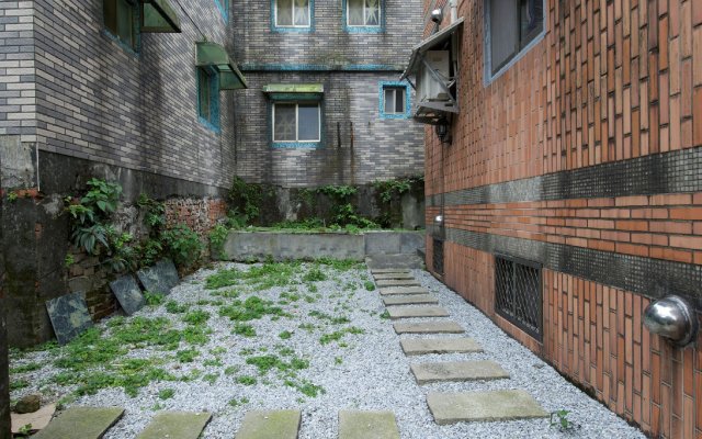 Jiufen Golden House