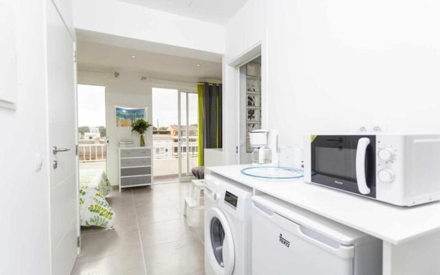 YourHouse Monges sea view Studio