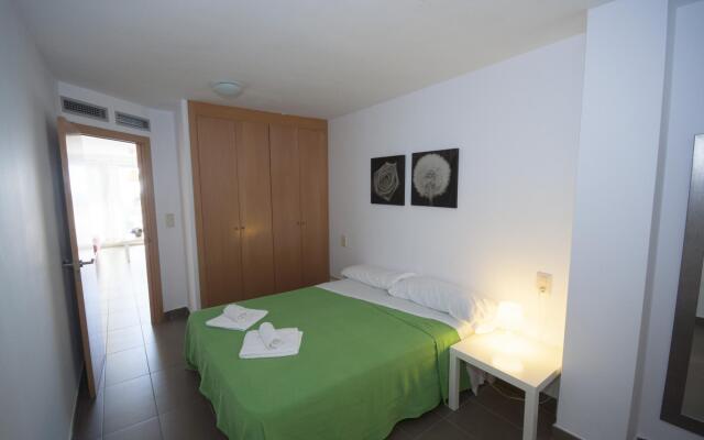 Borumbot 8.3.25 Vista Piscina