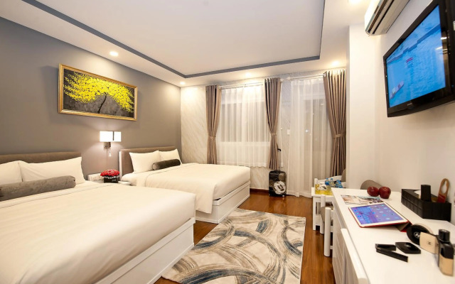 Adora Hotel