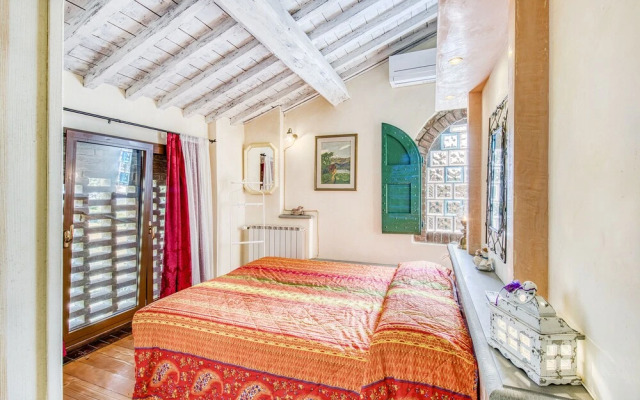 Villa Ademollo with Pool in Chianti Hills