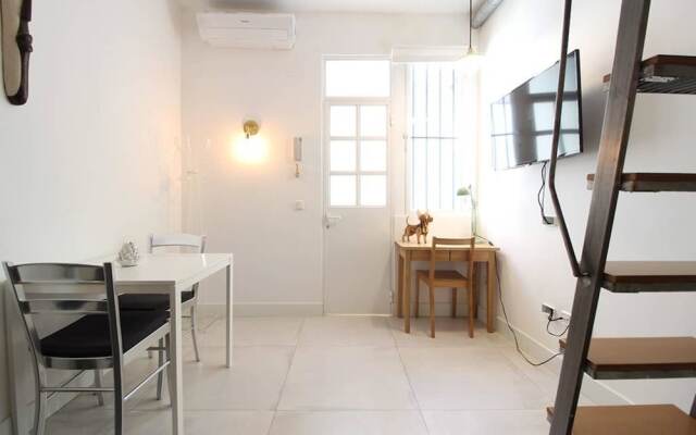 Industrial Studios In Malasana By Allo Housing