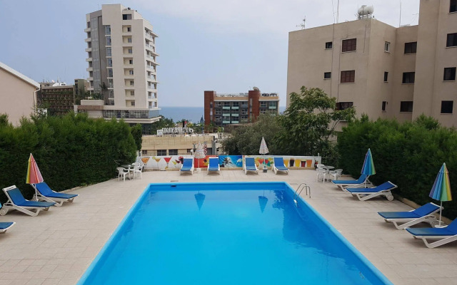 Polyxeni Hotel Apartments