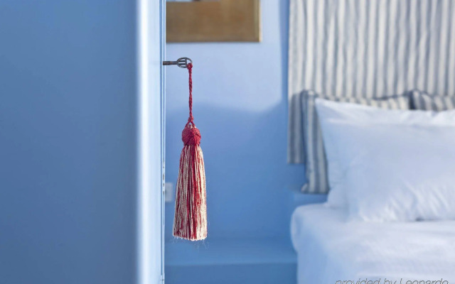 Cosmopolitan Suites