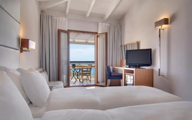 Valtos Beach Hotel