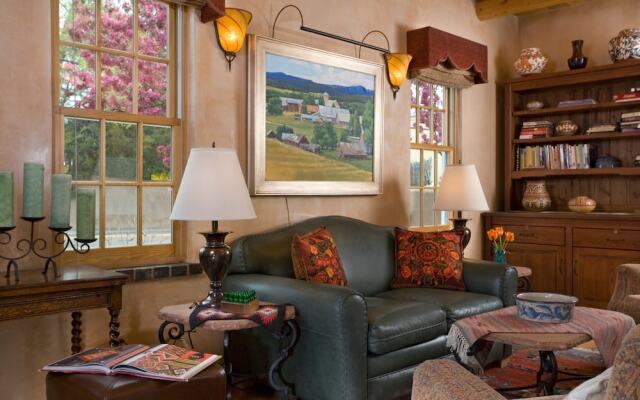 El Farolito Bed & Breakfast Inn