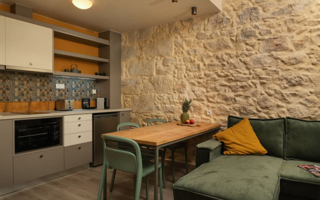 Dimitra Apts - Superior Suite With Terrace