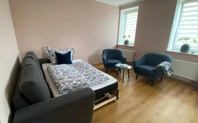 Schöne drei Raumwohnung. Hell,stilvoll, gemütlich.