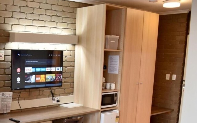 The Black Bull Motel