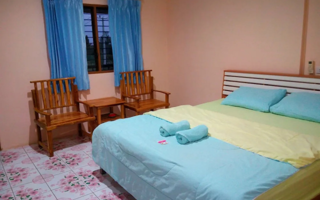 Peace Pool Resort