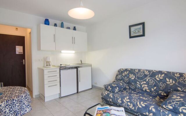 Les Flots Bleus 33281