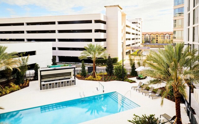 AC Hotel by Marriott Tampa Airport