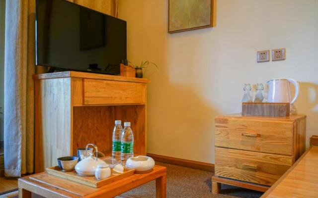 Floral Hotel · Dream Lijiang Inn Lijiang