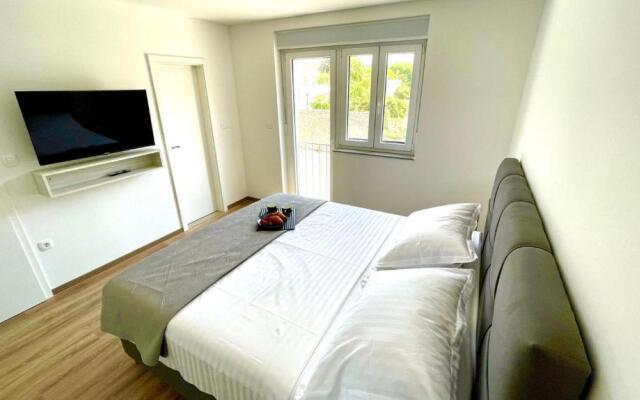 Studio Apartmani Kaja i Iva
