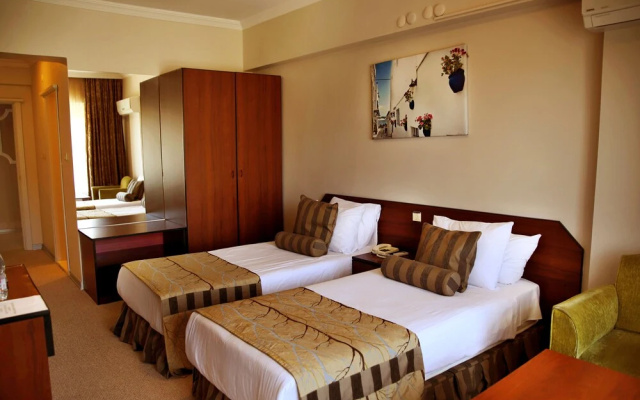 Grand Sile Hotel