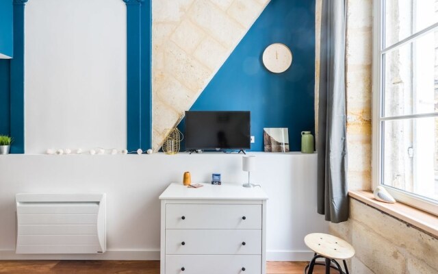 Beautiful Bordelais Studio #1