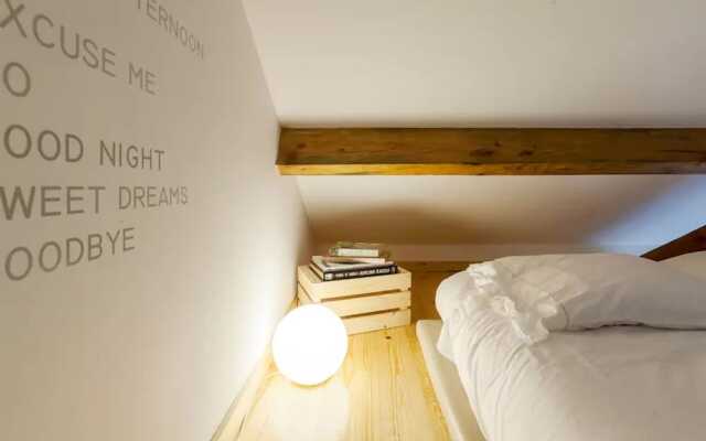 Boutique Rentals - Republica's Garden Studio with views