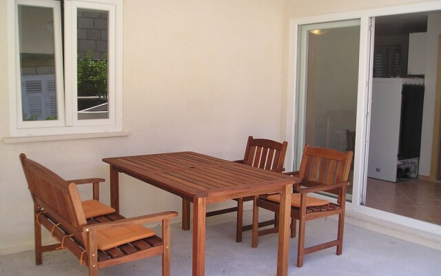 Villa Vanda Seafront Apartments