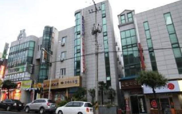 Morice Hotel
