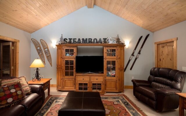 Snowflake 4 Bedroom Home