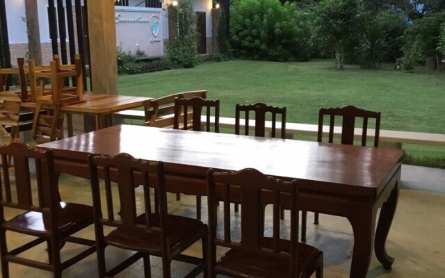 Suanrimtarn Suanphung