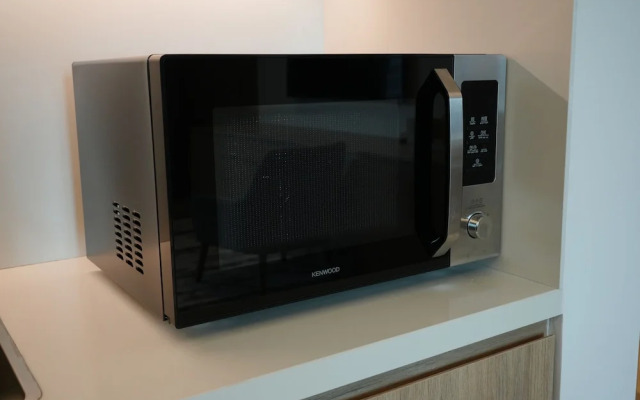 Staybridge Suites Dubai Business Bay by IHG