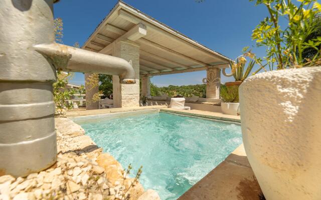 Villa Trulli Bianchi