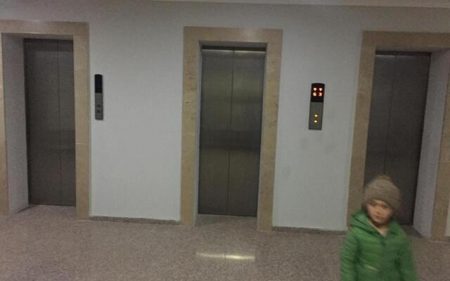 Orbi Plaza David Apt.