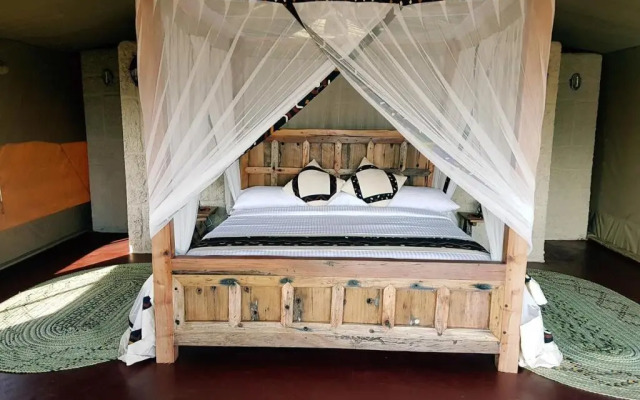 Kiboko Bushcamp