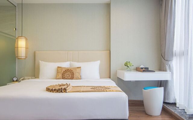 BridgeLakeside Hotel Hanoi