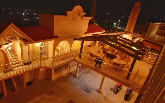 Apartahotel Villa Del Sol