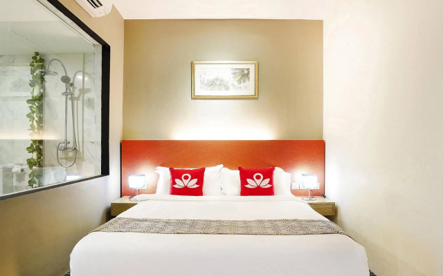 ZEN Rooms Changi Village