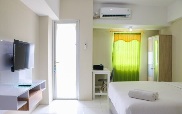 Simply Look Studio Room At Mont Blanc Bekasi Apartment