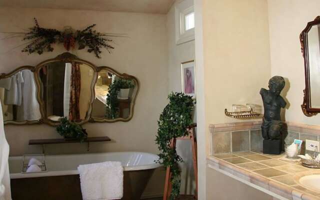 The Foxes Inn of Sutter Creek