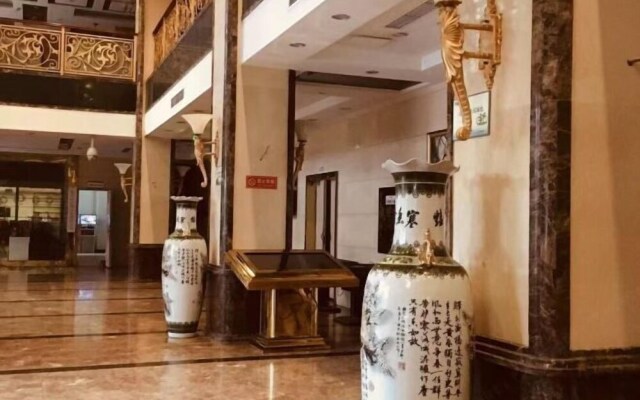 Ru Jiang Hotel