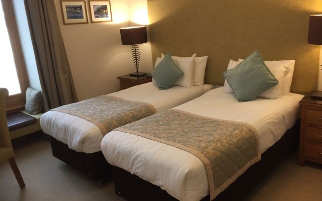 Inverness City Suites