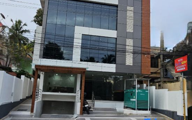 Blueway Residency Downtown Hotel