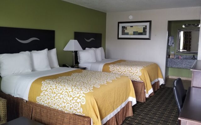 Days Inn By Wyndham West Memphis, Ar