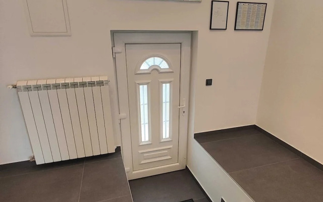 Bright and Spacious Stay With Private Parking in Crikvenica