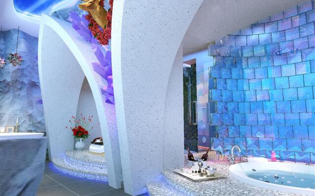 Yishanggong Theme Hotel (Guangzhou Huanghuagang Metro Station)