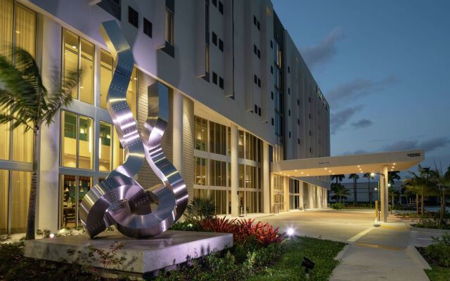 DoubleTree by Hilton Miami - Doral, FL