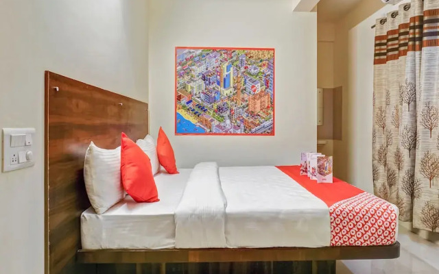 OYO 19524 Maruthi Home Stays 2