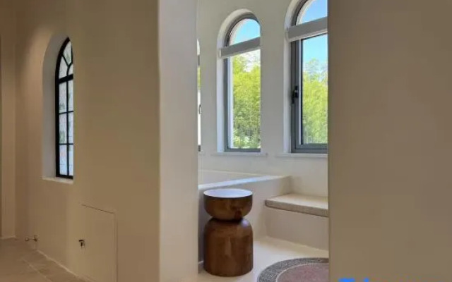 Shengdao Mogan Hot Spring Resort Meishu